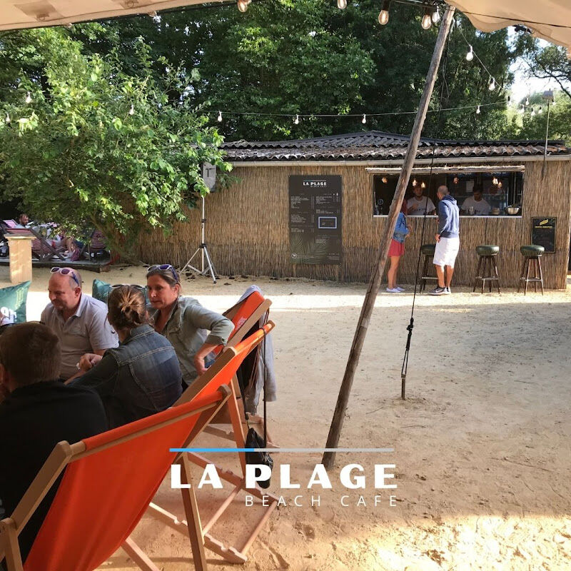 Foto van Het Strand Beach Café