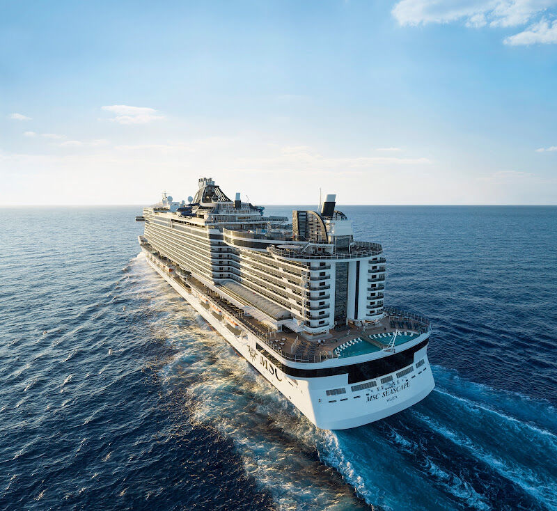 Foto van Crew Cruises