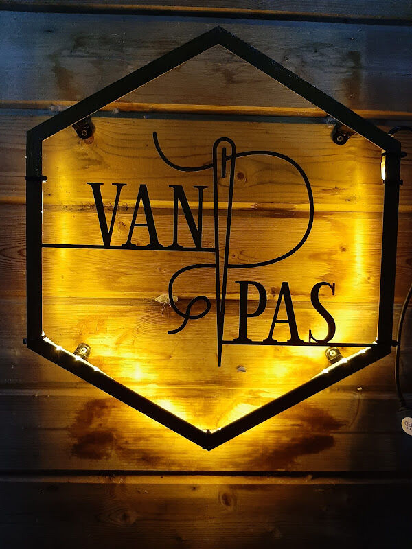 Foto van Van-Pas
