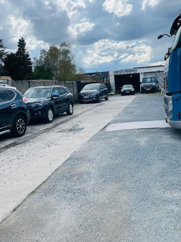 Foto van Hand Car Wash