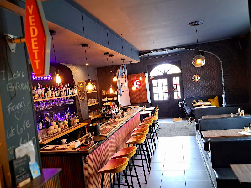 Foto van Barman Cozy Café
