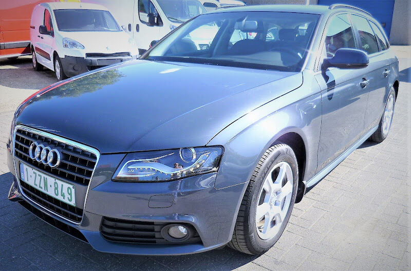 Foto van AutoFirst - Auto's Lierman