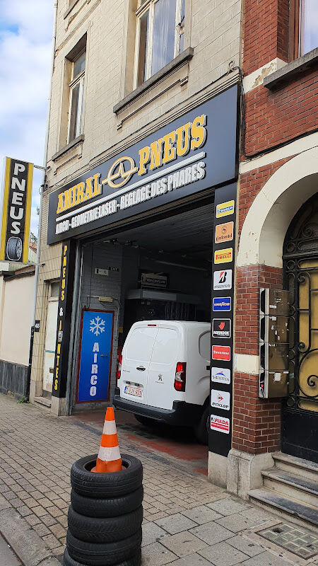 Foto van Amiral Pneus