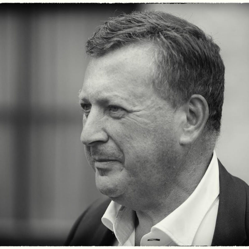 Foto van advocaat Karl Bonny