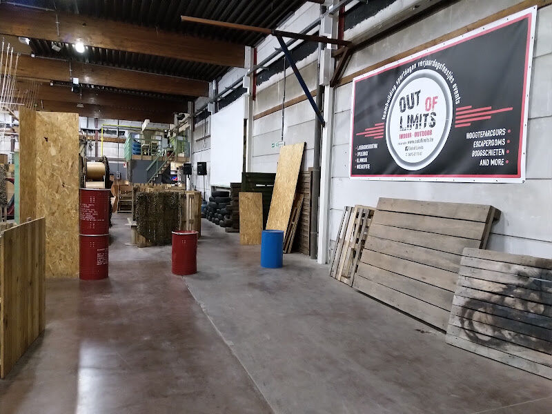 Foto van Out Of Limits - Indoor