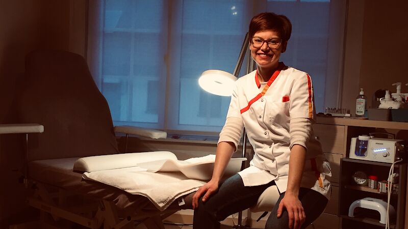 Foto van Voetzorg Eline. Uw voeten, mijn zorg. Medisch pedicure aan huis en bij mij thuis.
