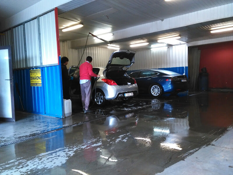 Foto van Fast Hand Car Wash