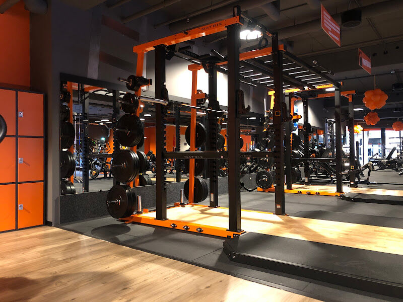 Foto van Basic-Fit Dordrecht Korte Parallelweg 24/7