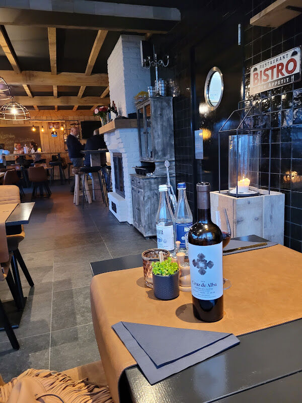 Foto van Eetcafé De Kave (cocktails, tapas & lekkere gerechten)