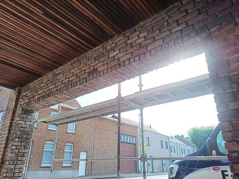 Foto van Espeel Jonas Afbraak - & Renovatiewerken
