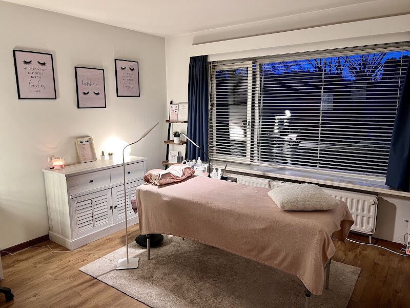 Foto van Wimperbelle