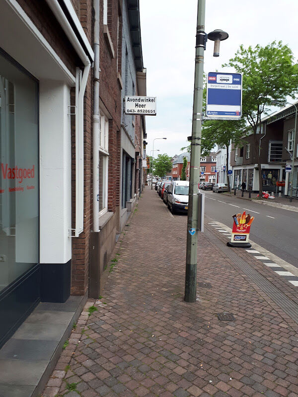 Foto van Avondwinkel Heer