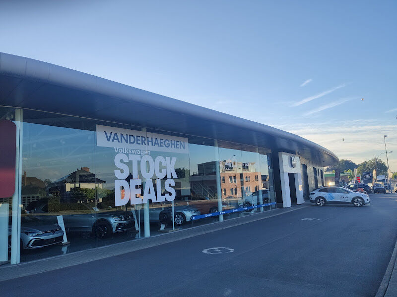 Foto van Vanderhaeghen NV-Volkswagen Car dealer