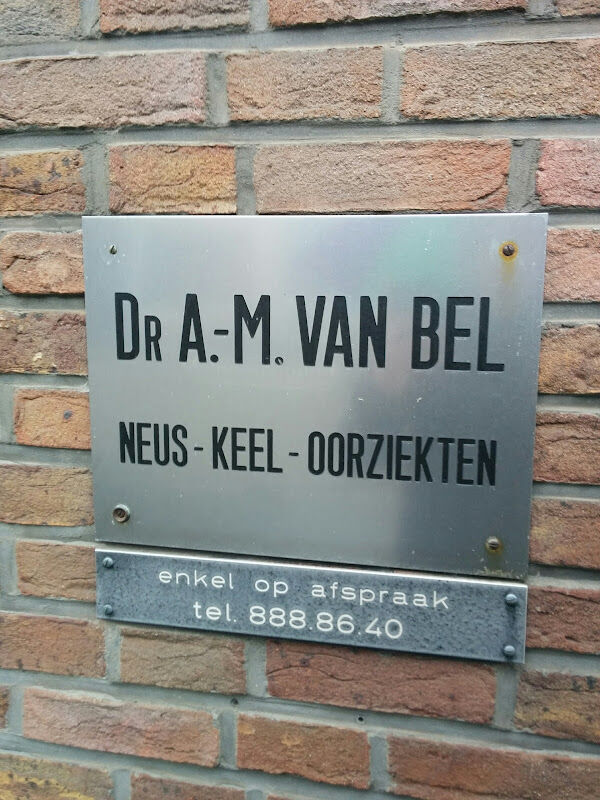Foto van Dr AM Van Belle