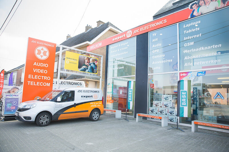 Foto van EXPERT : JDC ELECTRONICS De GSM-, PC-en Electro-Winkel