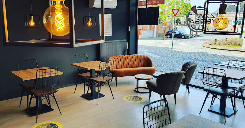 Foto van Pizza Aversa Tielt