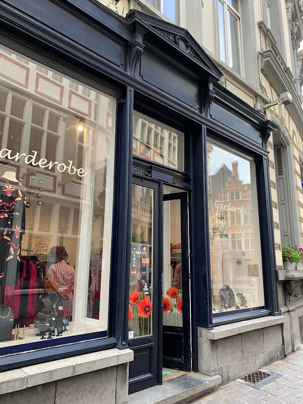 Foto van Garderobe Gent
