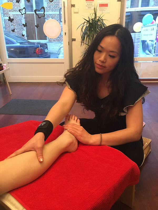 Foto van Massage 𝗭𝗲𝗻 𝗟𝗮𝗻𝗱 𝗛𝗲𝗮𝗹𝘁𝗵 𝗖𝗲𝗻𝘁𝗲𝗿 Brussels 𝒜𝓈𝒾𝒶𝓃 𝑀𝒶𝓈𝓈𝒶𝑔𝑒 & 𝓅𝓇𝒾𝓋𝒶𝓉𝑒 𝓌𝑒𝓁𝓁𝓃𝑒𝓈𝓈 𝓈𝓅𝒶
