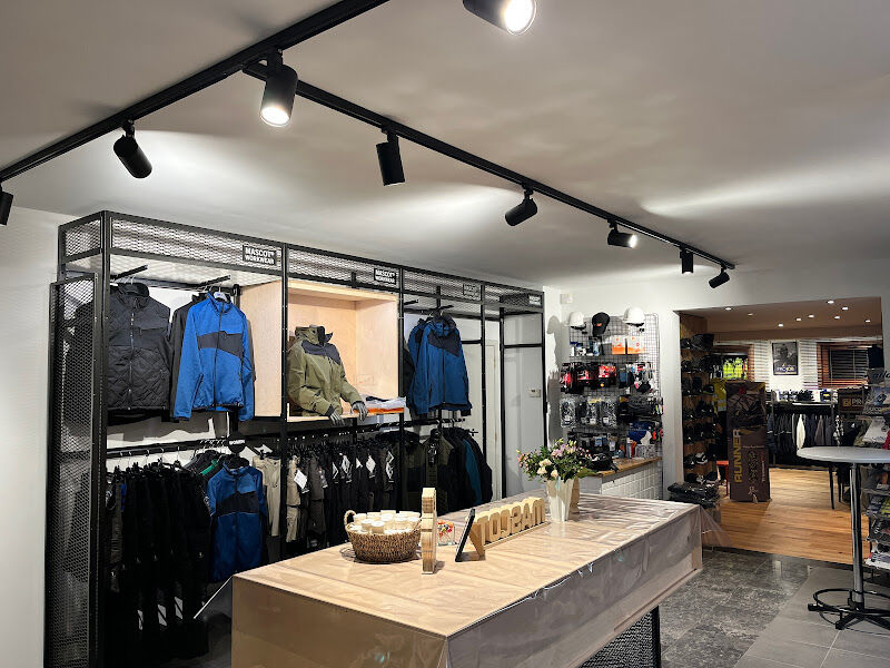 Foto van D WORK (Stadsbaderworkwear)