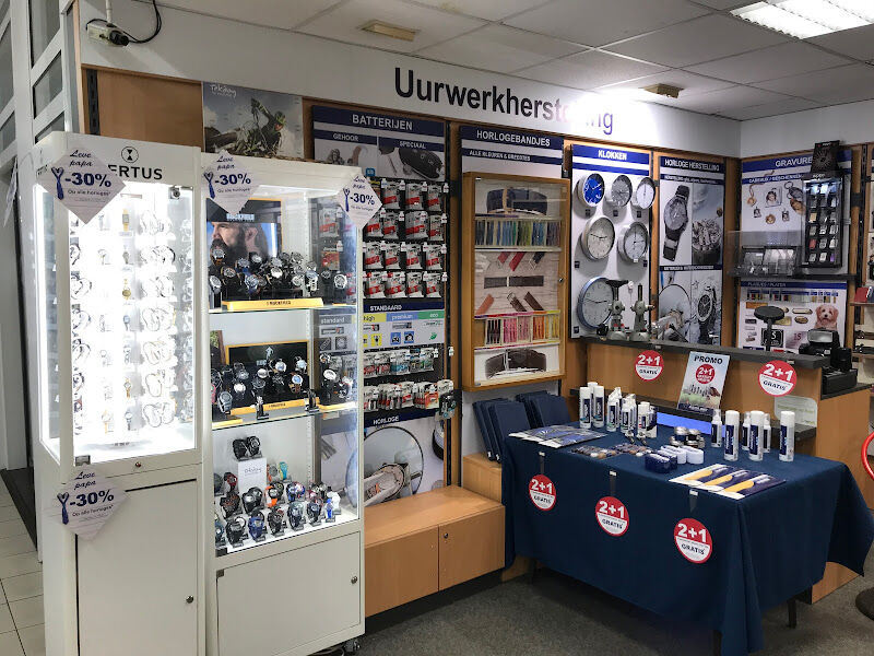 Foto van MISTER MINIT Oostakker Carrefour | Sleutel- Horloge- & Schoenmaker