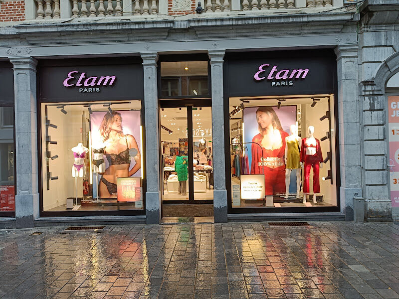Foto van Etam