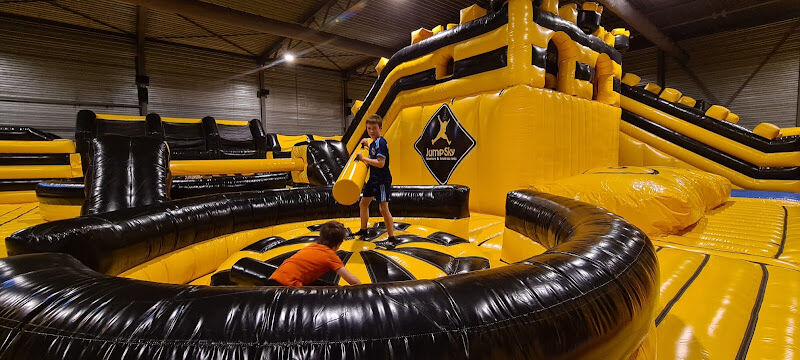 Foto van JumpSky inflatable park Geel