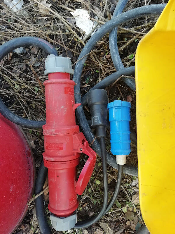Foto van A.Vdm Elektriciteit werken elektriciteits documentatie