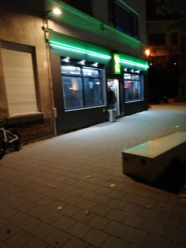 Foto van Night Life
