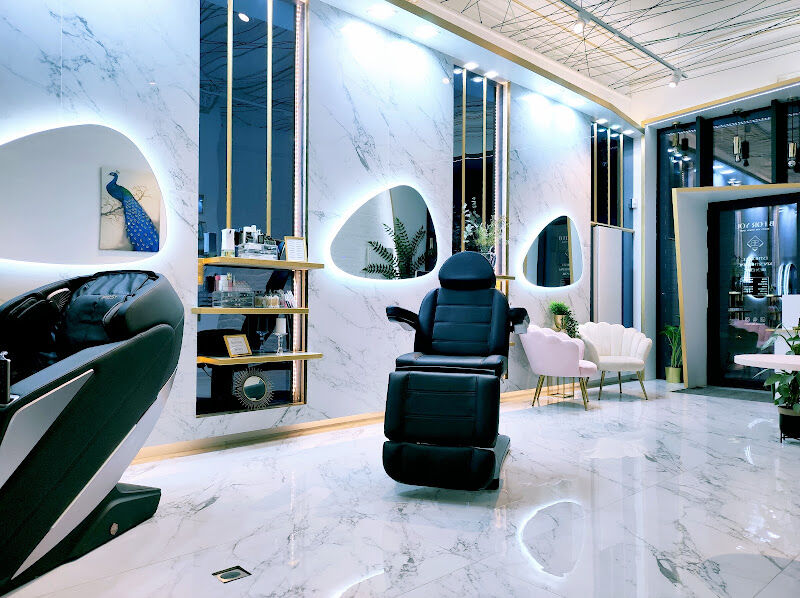 Foto van B FOR YOU • SIMON INCE • Physiotherapist • Beauty Expert • Hairdresser