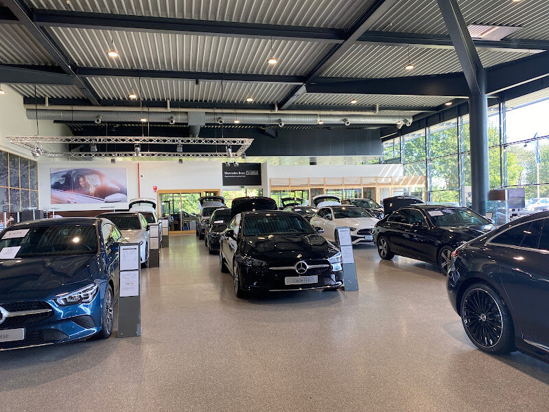 Foto van SAGA Mercedes-Benz