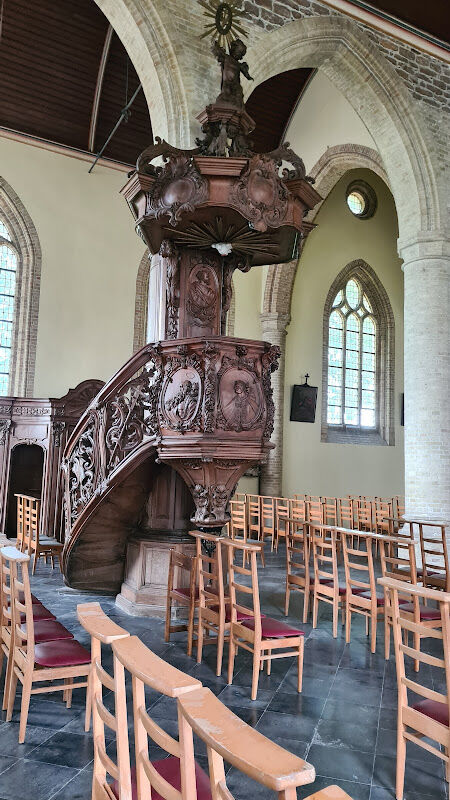 Foto van Kerkplein Gijverinkhove