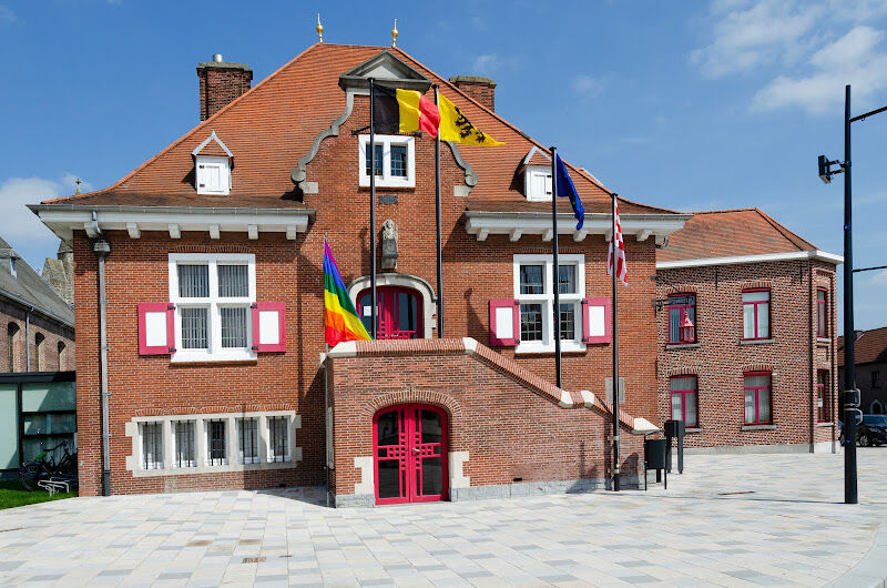 Foto van Gemeentehuis Sint-Lievens-Houtem