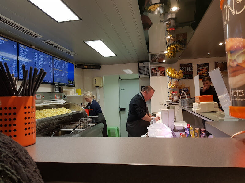 Foto van Frituur Frit-Esse