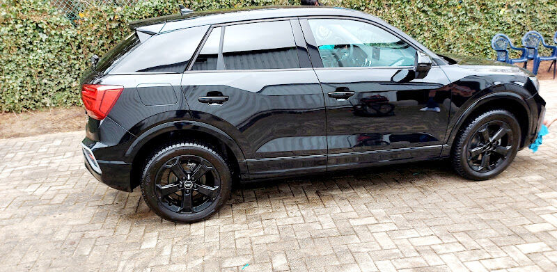 Foto van Professionele hand carwash