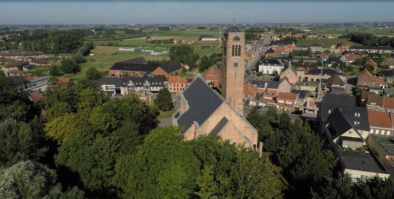 Foto van O.L.V. Kerktoren Zonnebeke - Getekend Landschap