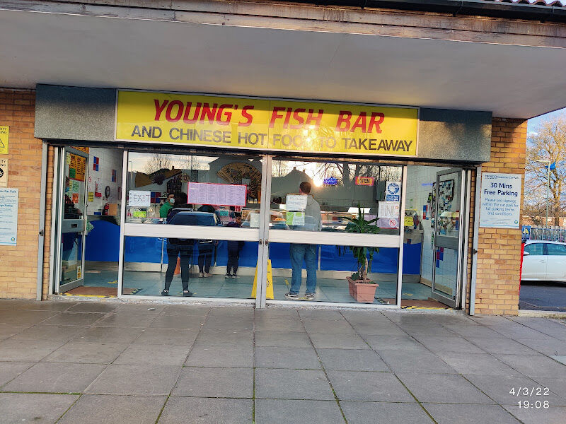 Foto van Youngs Fish Bar, Basingstoke (No Delivery Currently)