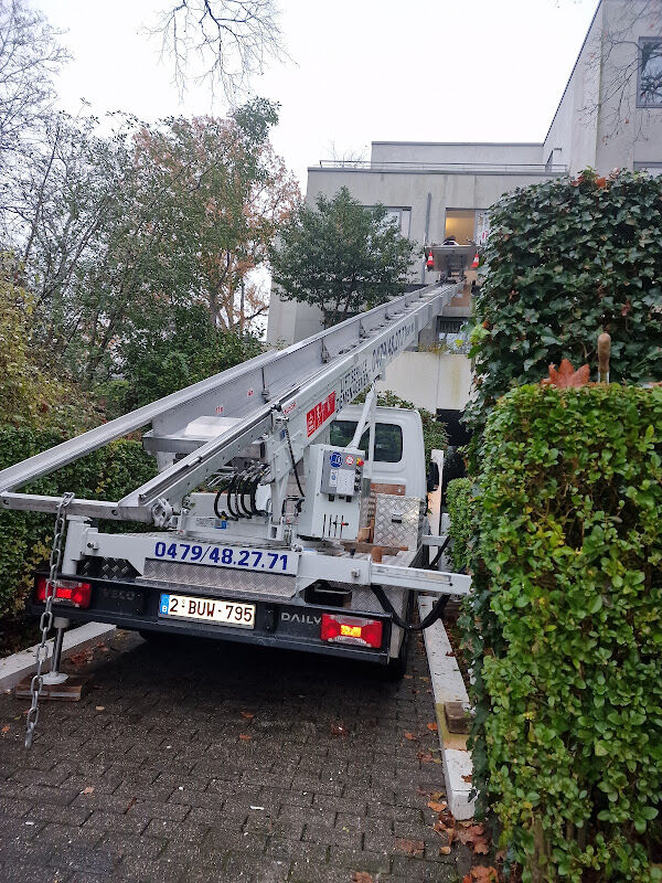 Foto van Nunez Associes SRL (Lift Service Déménagement)