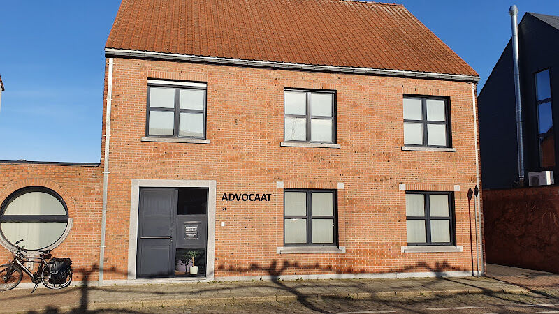 Foto van ADVOCAAT LUC BOUWEN
