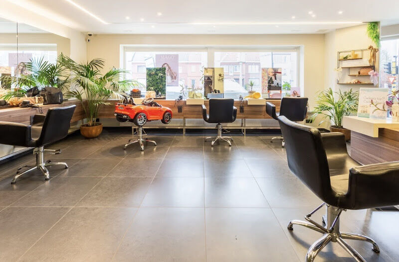 Foto van KREATIEF: 100 % Vegan Kapsalon,schoonheidsinstituut en nagelstudio