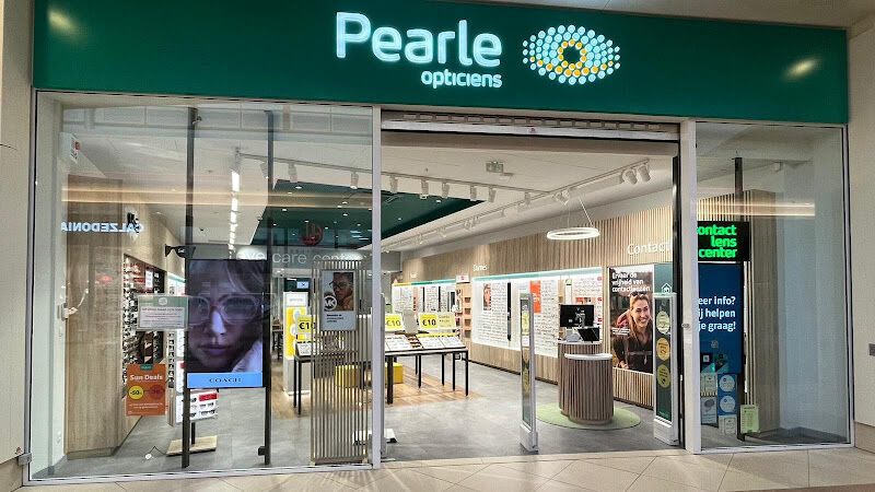 Foto van Pearle Opticiens Sint Niklaas - Waasland Shopping (+contact lens center)