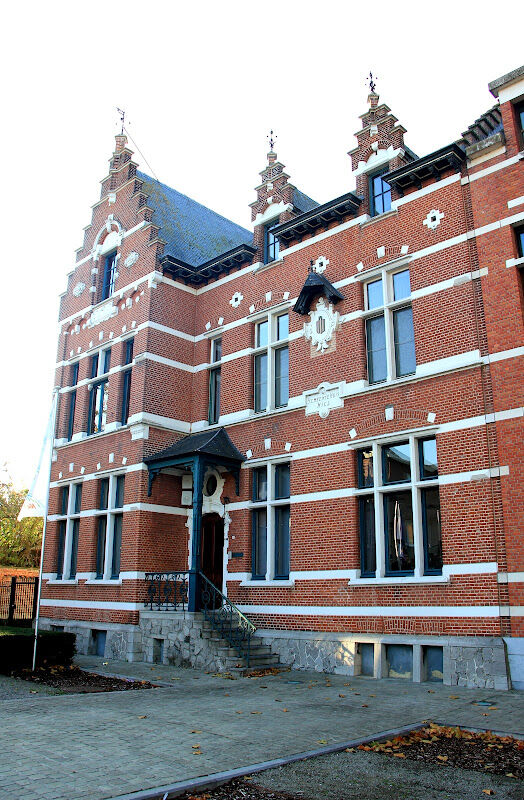 Foto van Gemeentehuis Niel