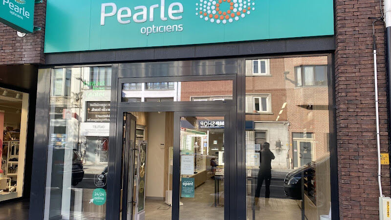 Foto van Pearle Opticiens Brasschaat - (+ contact lens center)