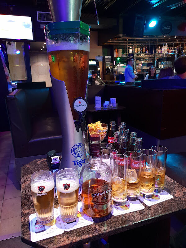 Foto van Park Avenue Karaoke