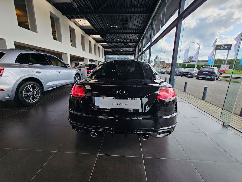 Foto van Jennes NV - Audi Dealer