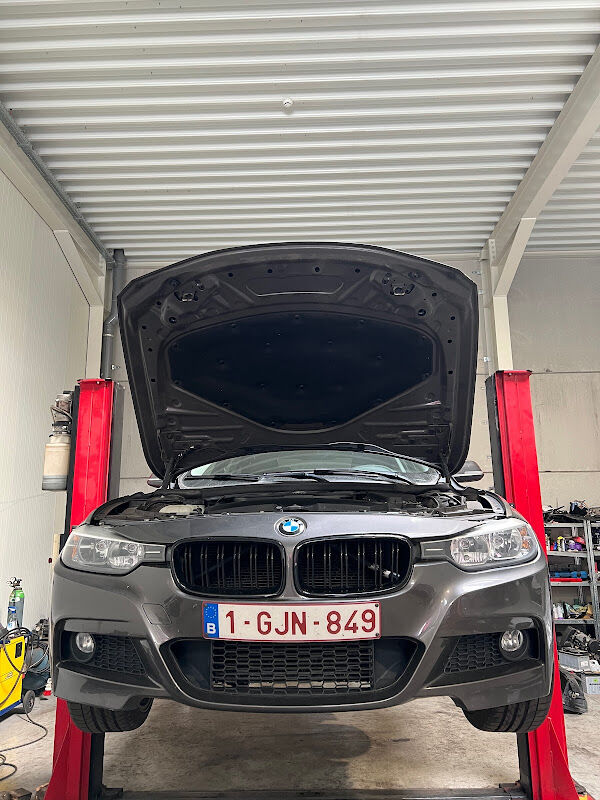 Foto van Saka Garage