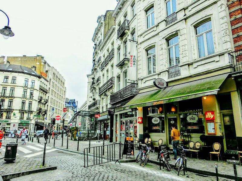 Foto van Pharmacie Universelle Apotheek sa - nv