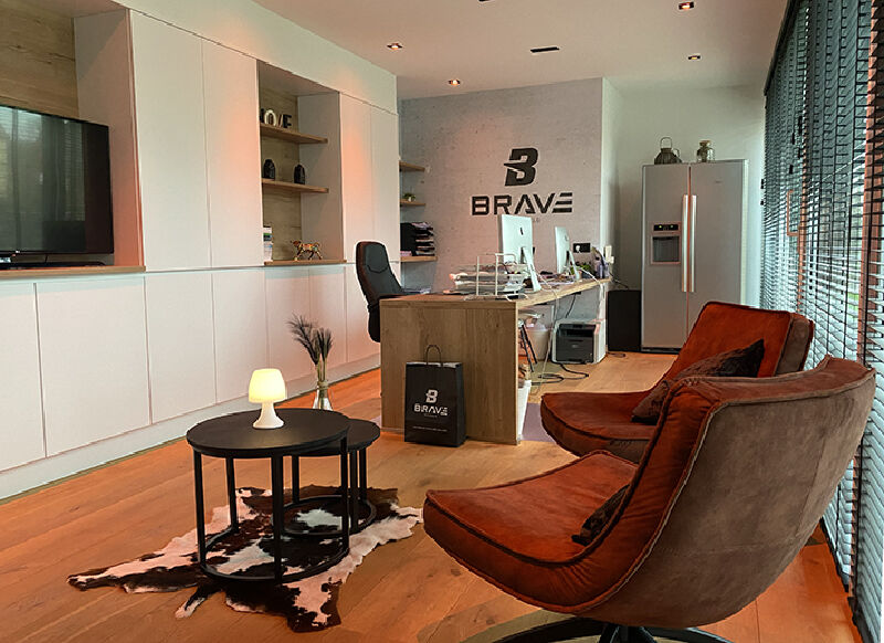 Foto van Office LYNX+ / Errea / BRAVE Sportswear