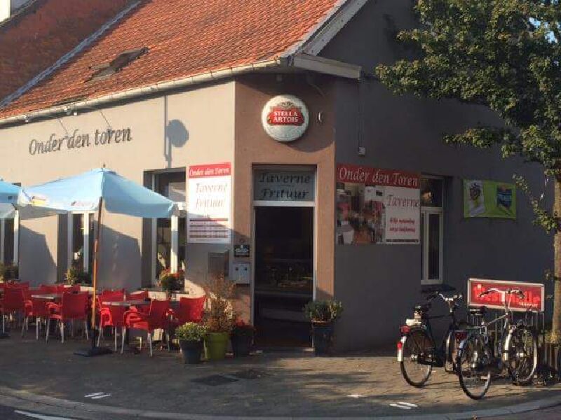 Foto van Onder den Toren