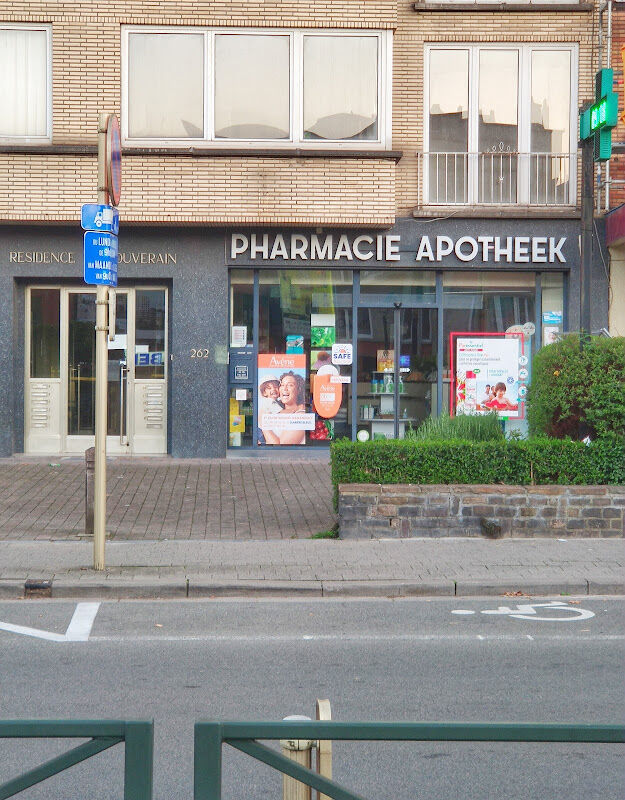 Foto van Pharmacie du Souverain