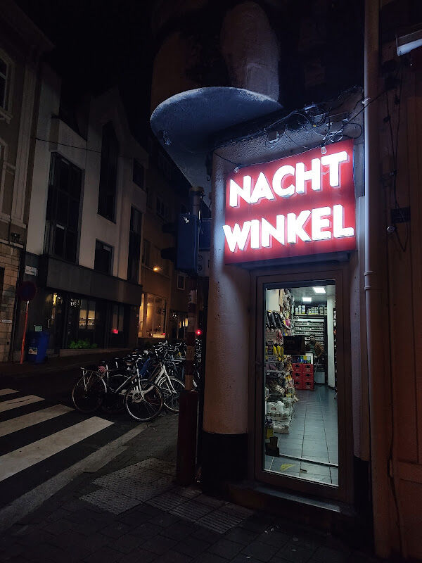 Foto van NACHTWINKEL SINT-KWINTENSBERG 2